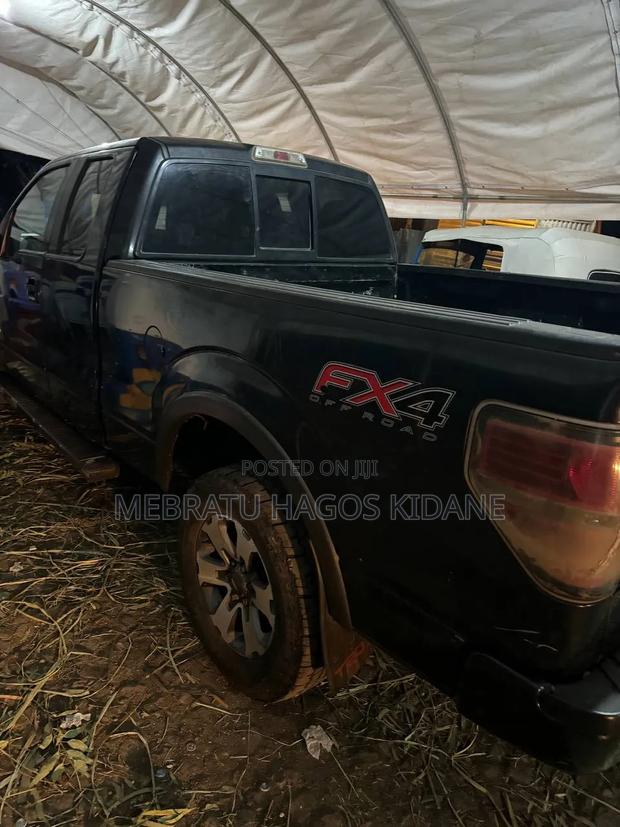 Ford F-150 2014 Black