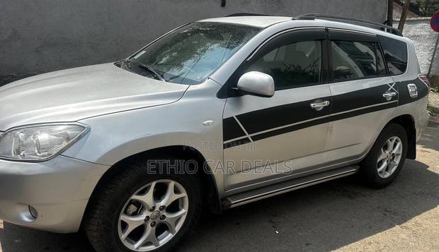 Toyota RAV4 2007 Silver