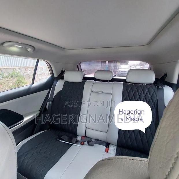 Hyundai Creta 2023 Silver