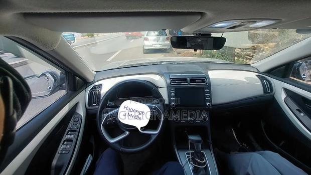 Hyundai Creta 2023 Silver