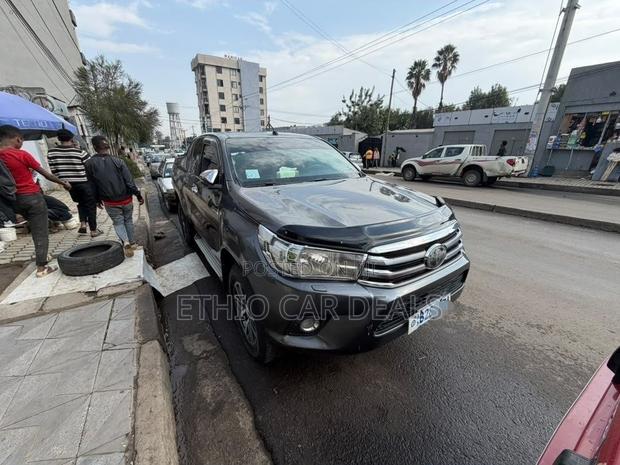 Toyota Hilux 2017 Black