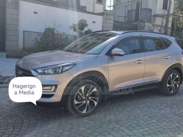 Hyundai Tucson 2020 Gray