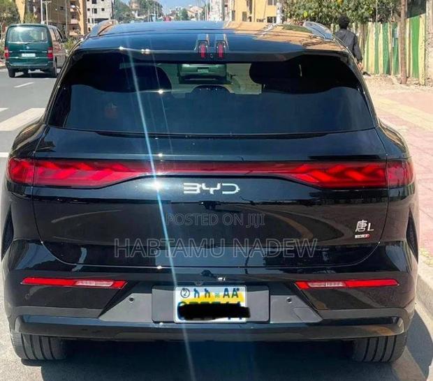 BYD Tang DM-i 2025 Black