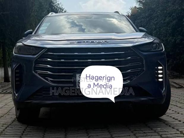 Jetour X70 1.5 7-Seater FWD 2022 Blue