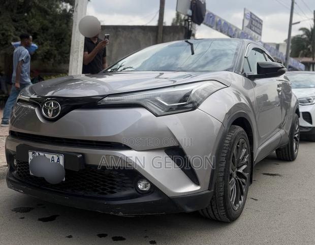Toyota C-HR 2020 Silver