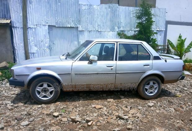 Toyota Corolla 1980 Silver
