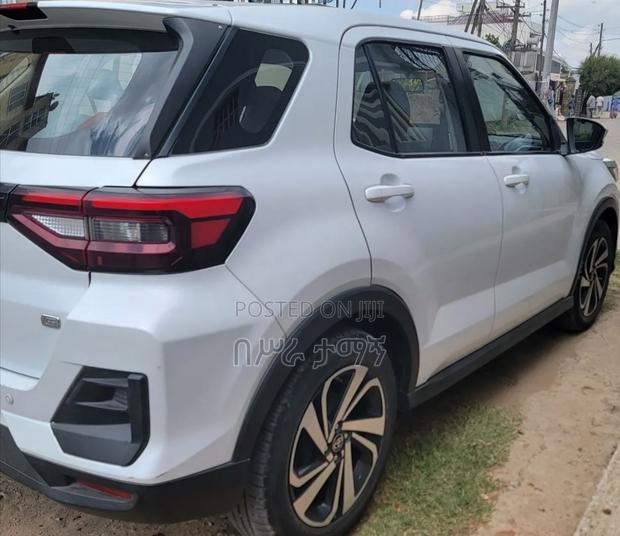 Toyota Raize 2022 White