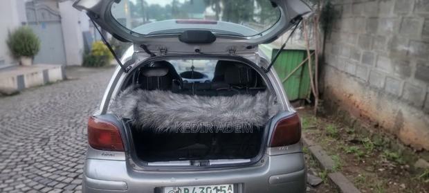 Toyota Yaris 2023 Gray