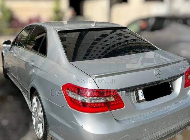 Mercedes-Benz E200 2013 Silver