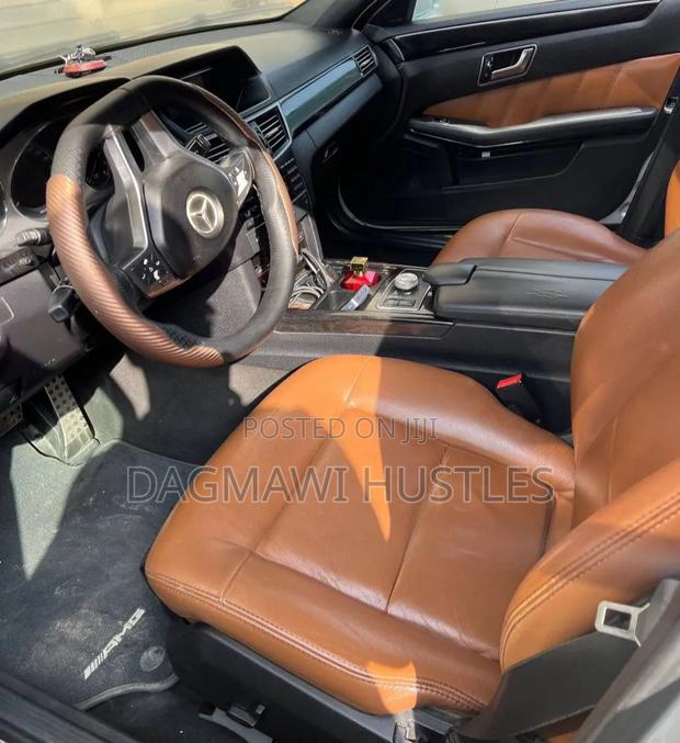 Mercedes-Benz E200 2013 Silver
