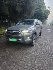 Toyota Hilux 2021 Gray for sale