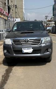 Toyota Hilux 2012 Gray for sale