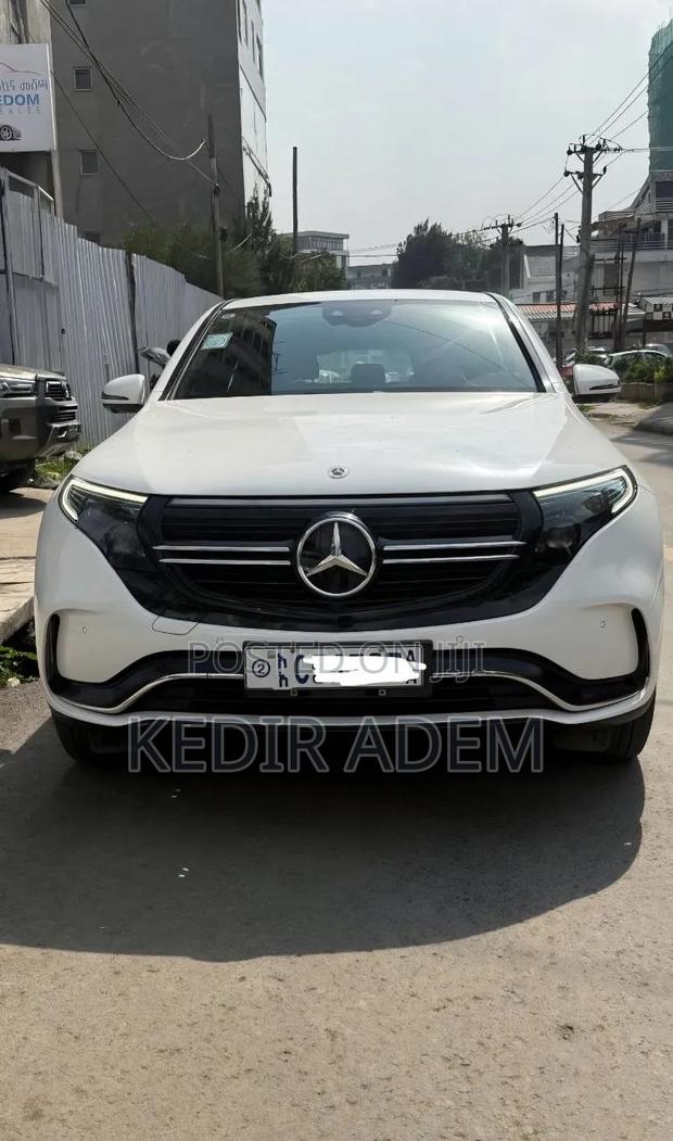 Mercedes-Benz EQC EQC400 4MATIC 2022 White