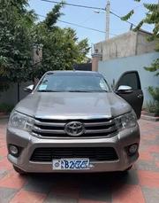 Toyota Hilux 2017 Silver for sale