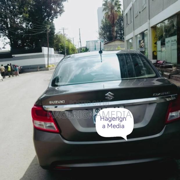 Suzuki Dzire 2023 Gray