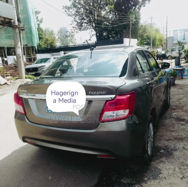 Suzuki Dzire 2023 Gray
