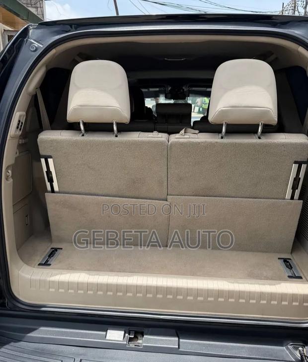 Toyota Land Cruiser Prado 2016