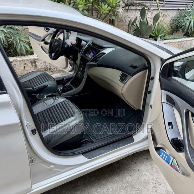Hyundai Elantra 2015 White