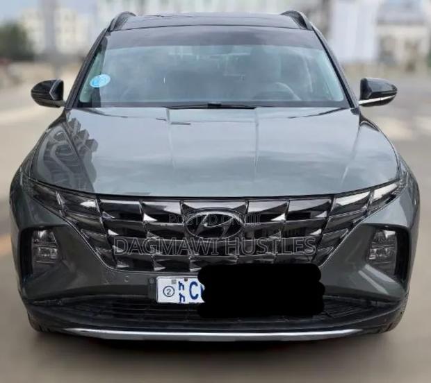 Hyundai Tucson 2022 Green