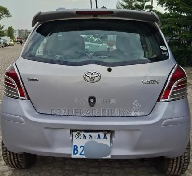 Toyota Yaris 2008 Silver