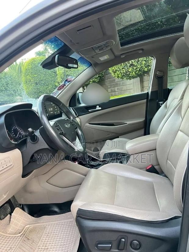 Hyundai Tucson 2020 Silver