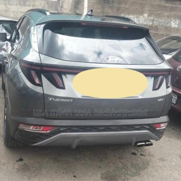 Hyundai Tucson 2023 Gray