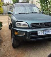 Toyota RAV4 Automatic 2000 Green for sale