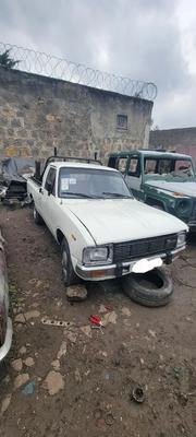 Toyota Hilux 1987 White for sale