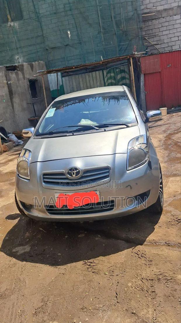 Toyota Yaris 1.3 VVT-i Automatic 2007 Silver