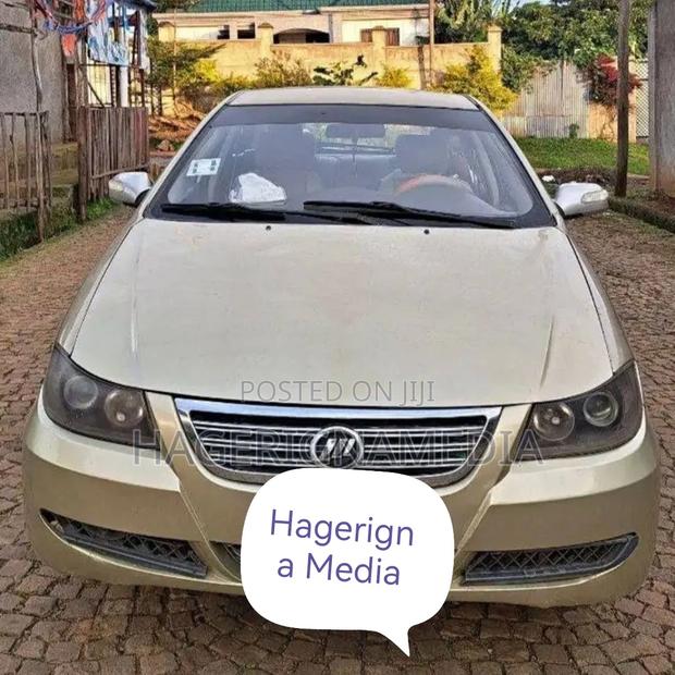 Lifan 520 2012 Silver