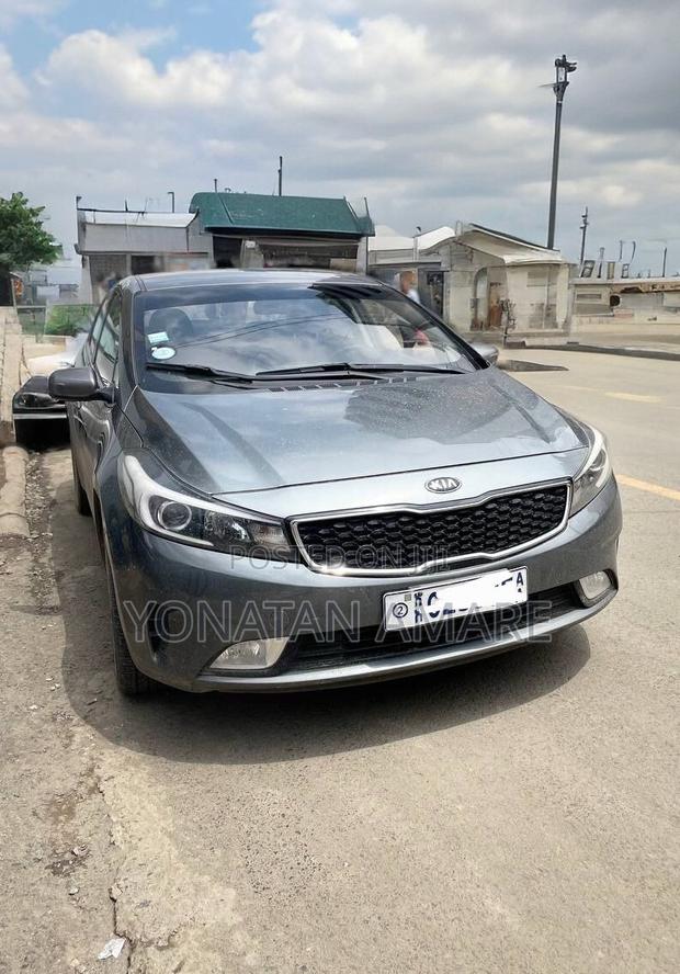 Kia Cerato 2018 Gray