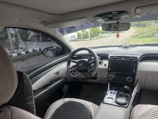 Hyundai Tucson Limited 2021 Gray