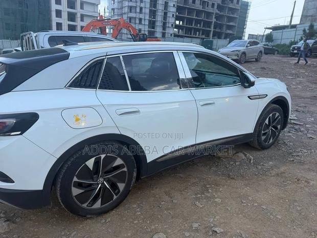 Volkswagen ID.4 2022 White