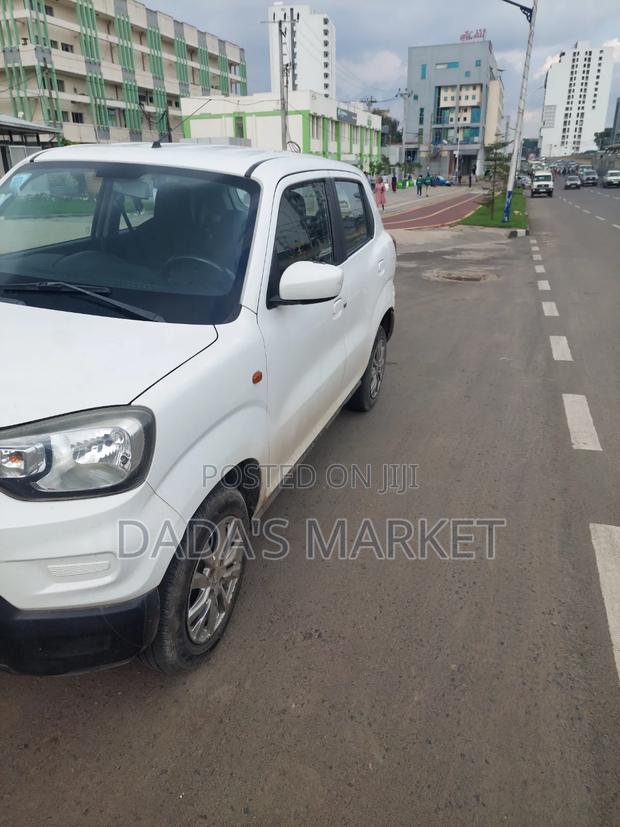Suzuki S-Presso 2021 White