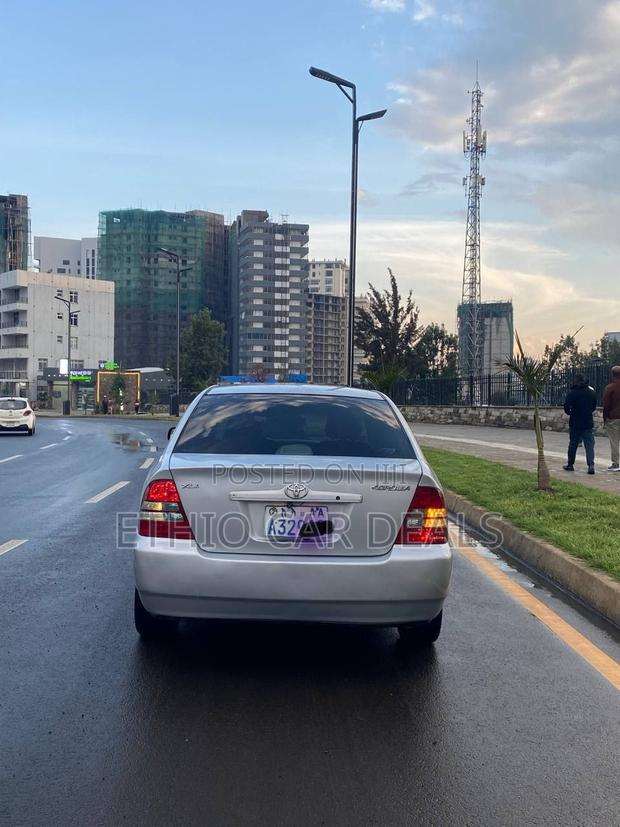 Toyota Corolla 2003 Silver