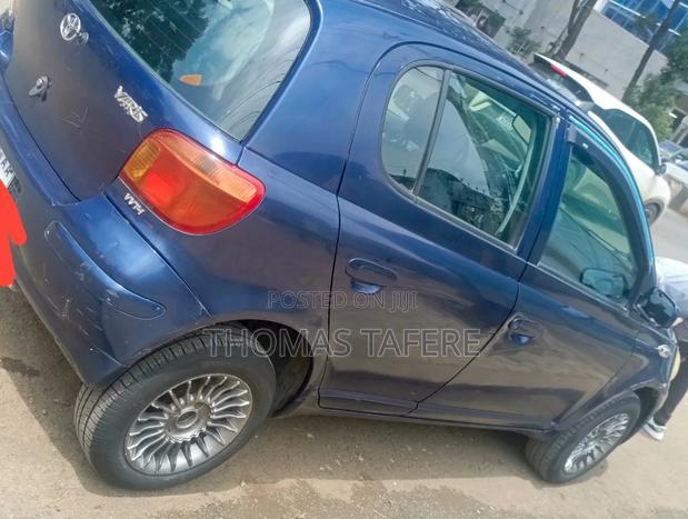 Toyota Yaris 2004 Blue