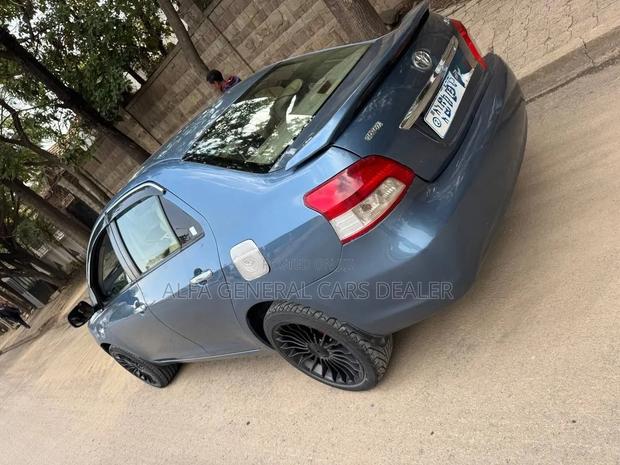 Toyota Belta 2011