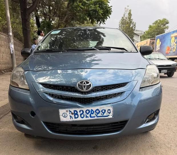 Toyota Belta 2011