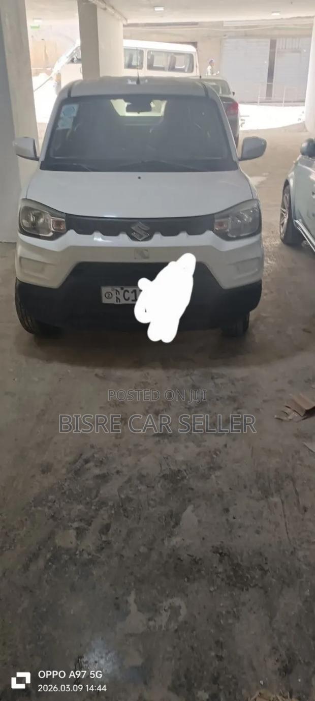 Suzuki S-Presso 2023 White