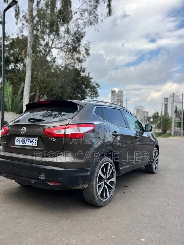 Nissan Qashqai 2017 Gray