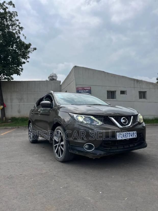 Nissan Qashqai 2017 Gray