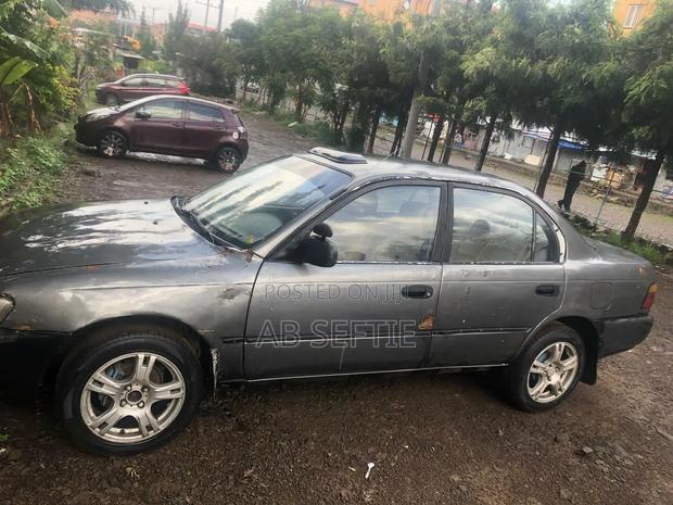 Toyota Corolla 1993 Silver