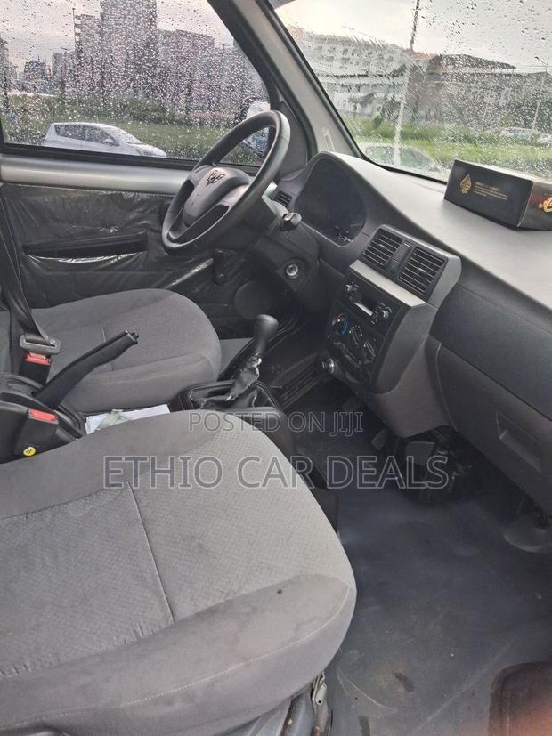 Wuling Hongguang S 2020 Silver