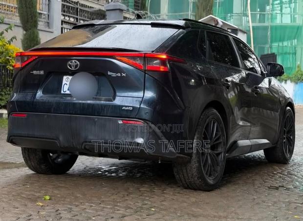 Toyota bZ4X 2023 Black