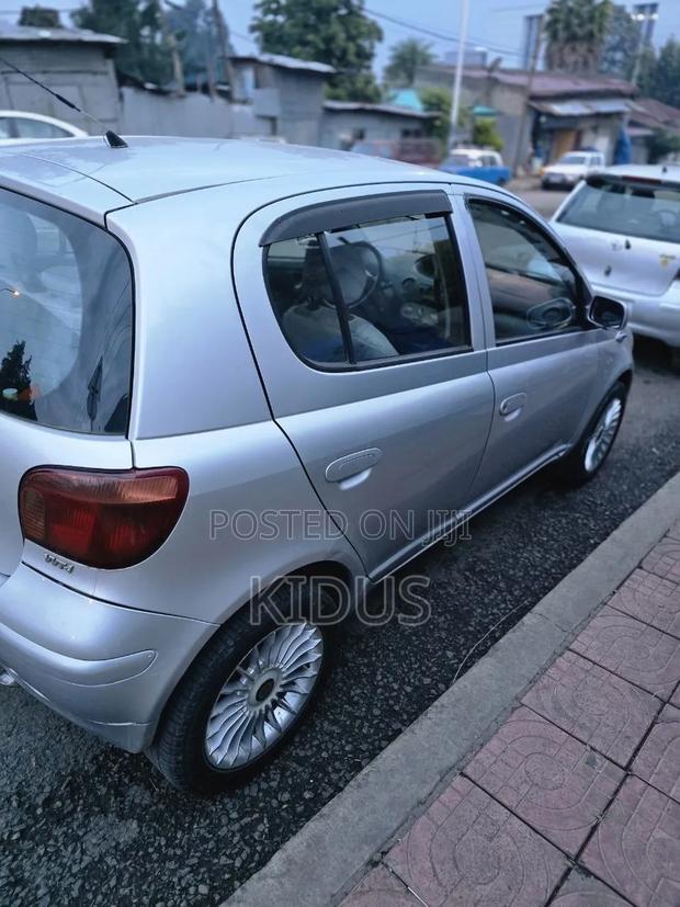 Toyota Yaris 2005 Silver