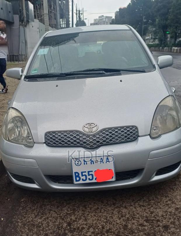 Toyota Yaris 2005 Silver