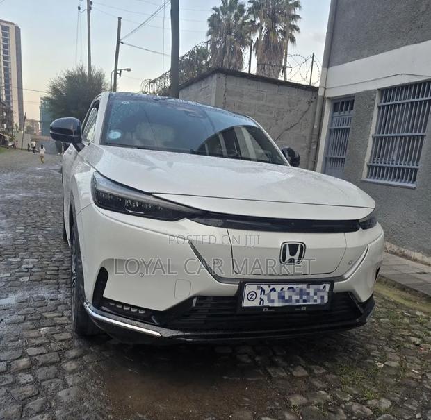 Honda e:NS1 2023 White