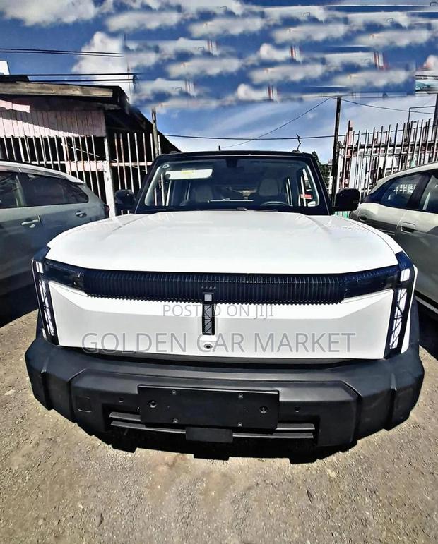 New Chery iCar EQ3 2024 White