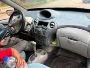 Toyota Vitz 2000 Blue for sale
