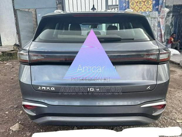 Volkswagen ID.4 2022 Gray